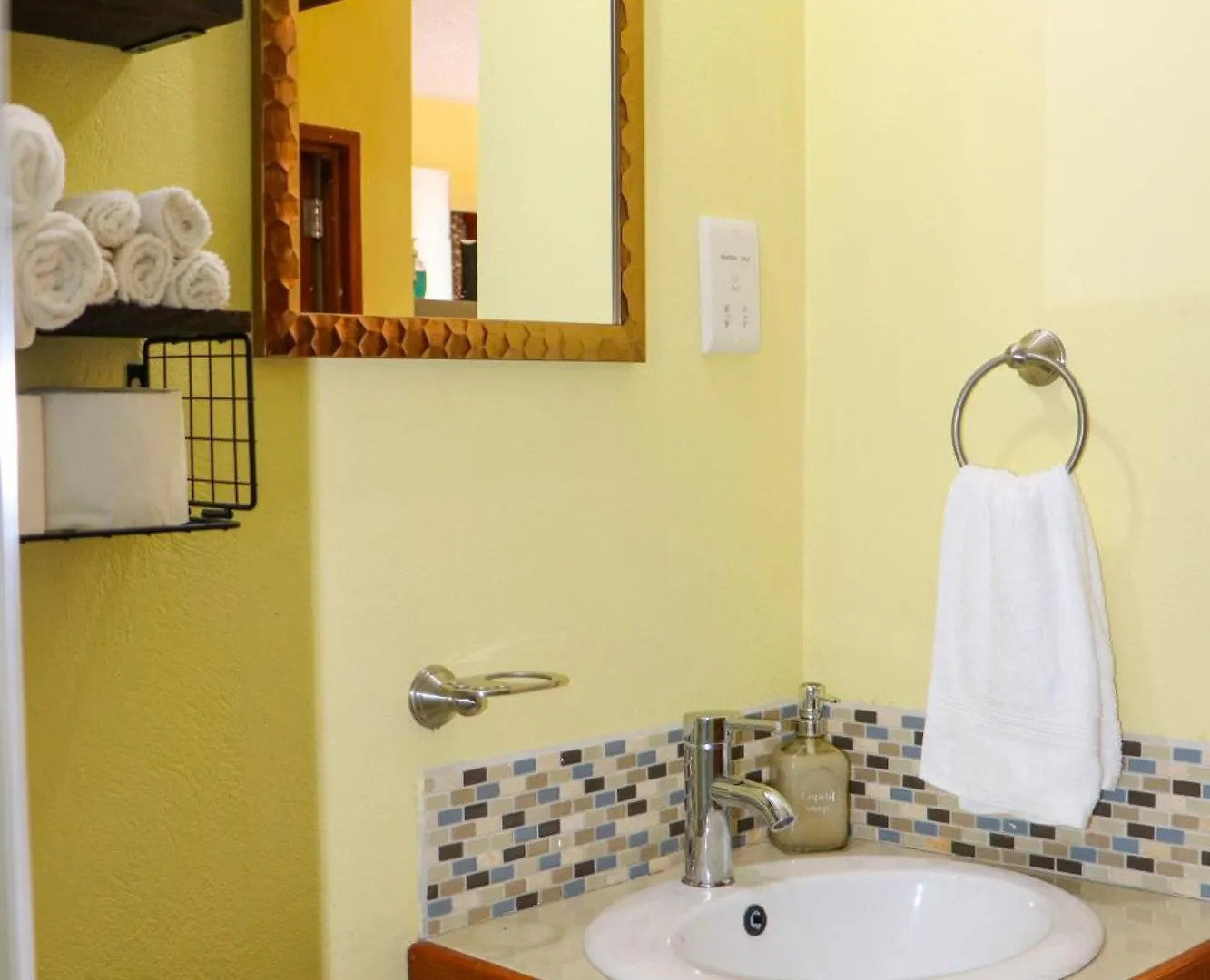 Hidden Gem Apartments Castries